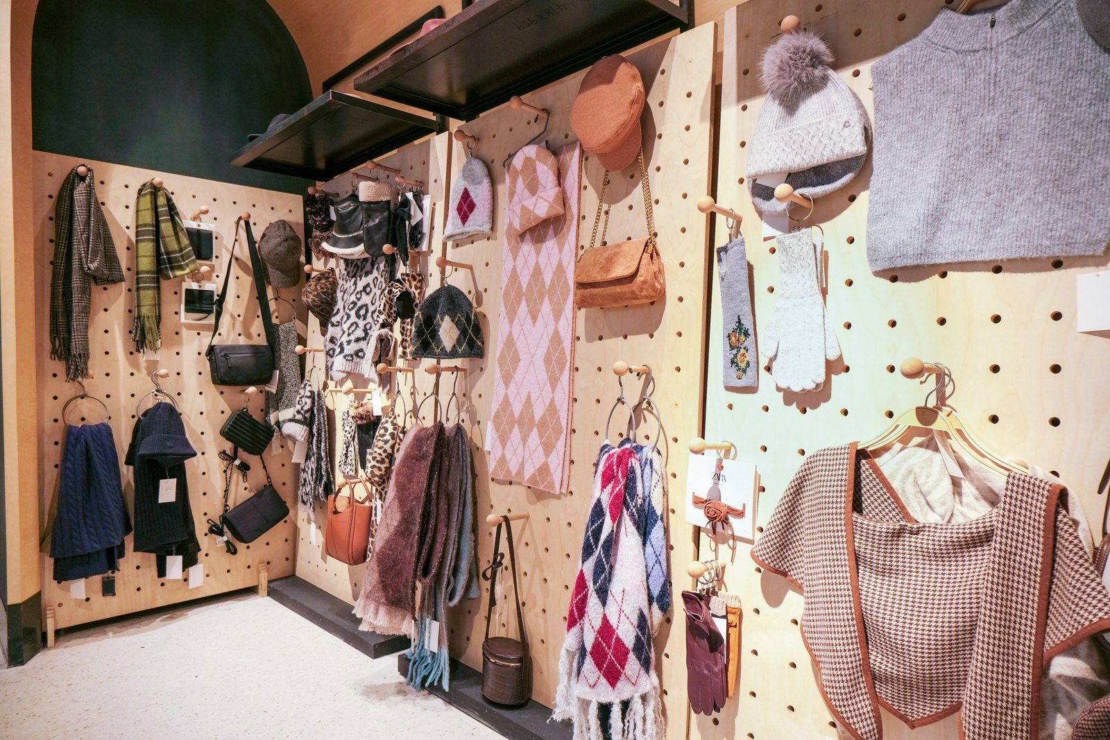 Hangzhou Shunlan showroom — coordinated accessories wall